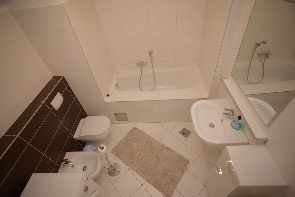 Base Bridge Apartment - Zadar City Centre - Free Parking Zewnętrze zdjęcie