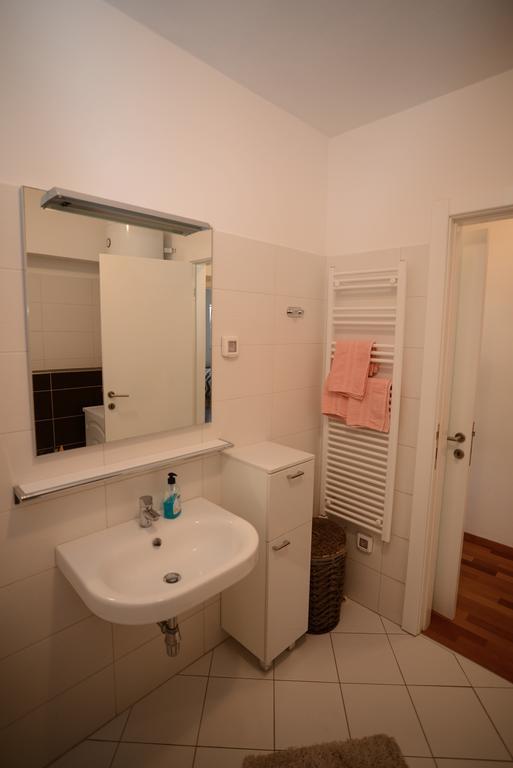 Base Bridge Apartment - Zadar City Centre - Free Parking Zewnętrze zdjęcie